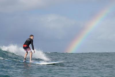Private 1.5-Hour Surfing Lesson in Honolulu
