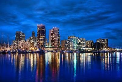 Waikiki Coast Moonlight Cruise