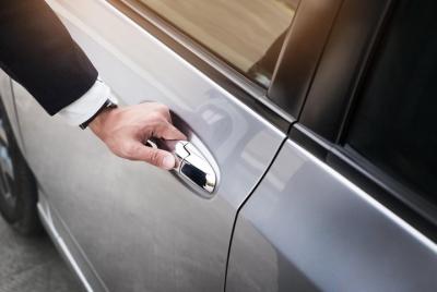 Private Airport Transfer: Honolulu International Airport (HNL) to Private Airport Transfer: Honolulu International Airport (HNL) to
