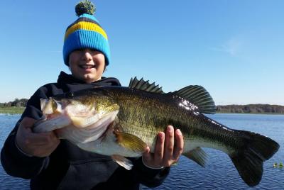 Orlando Bass Fishing Guide near Kissimmee Orlando Bass Fishing Guide near Kissimmee