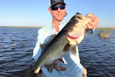 Private 4-Hour Lake Istokpoga Bass Fishing Charter in Florida Private 4-Hour Lake Istokpoga Bass Fishing Charter in Florida