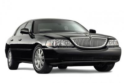 Private Transportation from Disney or Universal to Orlando Airport (MCO) Private Transportation from Disney or Universal to Orlando Airport (MCO)