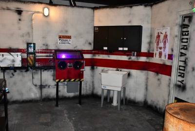 Area Z51-Zombie Escape Area Z51-Zombie Escape