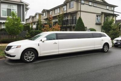Departure Private Transfer Philadelphia to Philadelphia Airport PHL by Limousine Departure Private Transfer Philadelphia to Philadelphia Airport PHL by Limousine