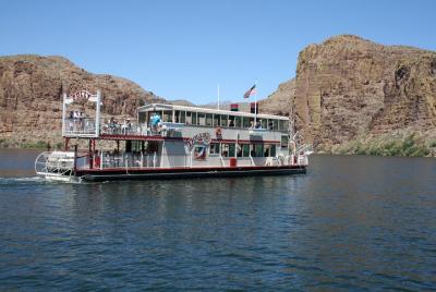 Apache Trail and Dolly Steamboat Tour Apache Trail and Dolly Steamboat Tour