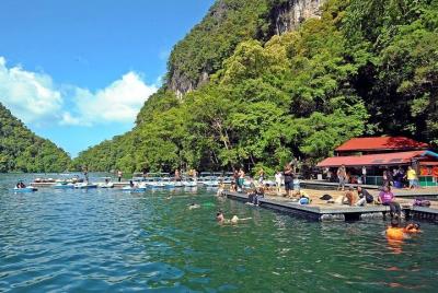 Langkawi Island Hopping Private Boat Tour with Transfer