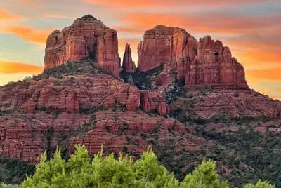 Airplane Charter - Private Flight from Phoenix to Sedona in a 1930 Stinson SM-8A