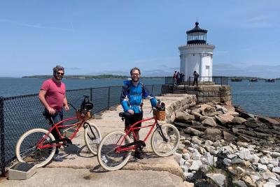 Small-Group 3-Hour 3 Lighthouse Bike Tour from South Portland Small-Group 3-Hour 3 Lighthouse Bike Tour from South Portland