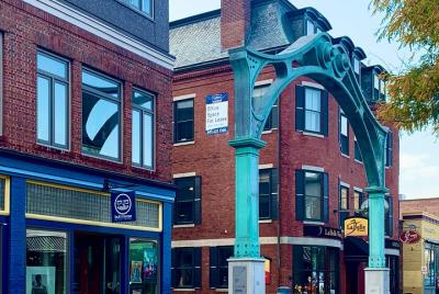 Explore Portsmouth’s Urban and Street Art Guided Bike Tour