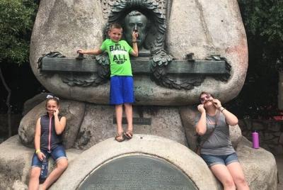 Adventurous Scavenger Hunt in Sacramento by Crazy Dash Adventurous Scavenger Hunt in Sacramento by Crazy Dash