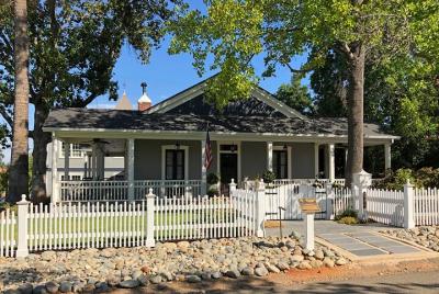 Historic Folsom: A Self-Guided GPS Audio Walking Tour around the Old Town Historic Folsom: A Self-Guided GPS Audio Walking Tour around the Old Town