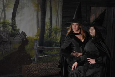 Olde Salem Village Witch Photo Shoot Olde Salem Village Witch Photo Shoot