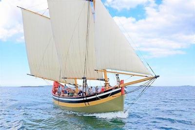 Privateer Schooner Sailing Tour in Salem Sound Privateer Schooner Sailing Tour in Salem Sound