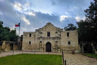 San Antonio Missions Tour with Hotel Pick Up San Antonio Missions Tour with Hotel Pick Up