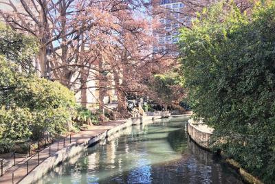 Historic Downtown & Riverwalk Walking Tour Historic Downtown & Riverwalk Walking Tour