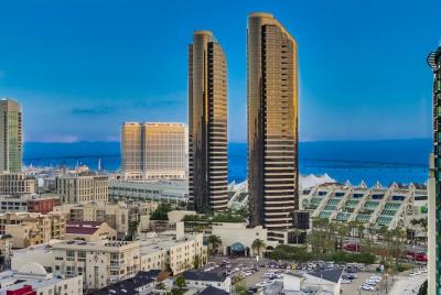 Arrival Private Transfer: San Diego Airport SAN to San Diego in Business Car Arrival Private Transfer: San Diego Airport SAN to San Diego in Business Car