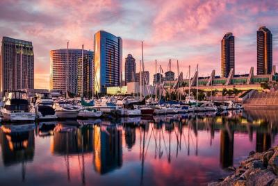 Departure Private Transfer: San Diego to San Diego Airport SAN in Business Car Departure Private Transfer: San Diego to San Diego Airport SAN in Business Car