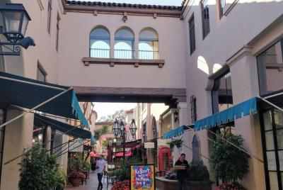 Santa Barbara Scavenger Hunt Walking Tour and Game Santa Barbara Scavenger Hunt Walking Tour and Game