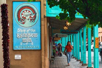 2-Hour Photography Lessons While Touring Downtown Santa Fe 2-Hour Photography Lessons While Touring Downtown Santa Fe