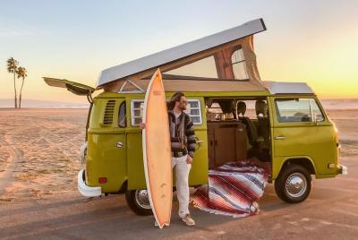 Malibu Beach Surf Tour in a Vintage VW Van Malibu Beach Surf Tour in a Vintage VW Van