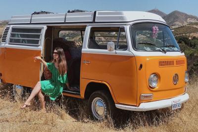 Vintage VW Hippie Tour to Malibu with wine tasting Vintage VW Hippie Tour to Malibu with wine tasting