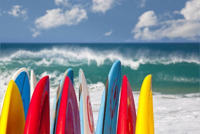Surf Lesson / KAPOWUI / 1 Hour 30 Minutes  Surf Lesson / KAPOWUI / 1 Hour 30 Minutes