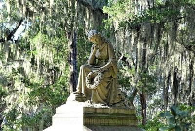 Bonaventure Cemetery Walking Tour with Transportation Bonaventure Cemetery Walking Tour with Transportation