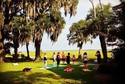 Yoga in Forsyth Park  Yoga in Forsyth Park