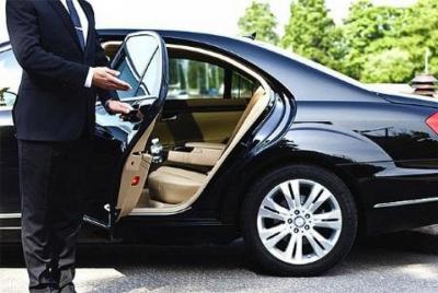 Private Transfer From Madrid Barajas Airport to Madrid