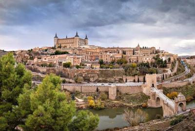Private full day tour of Toledo & Segovia from Madrid with hotel pick up