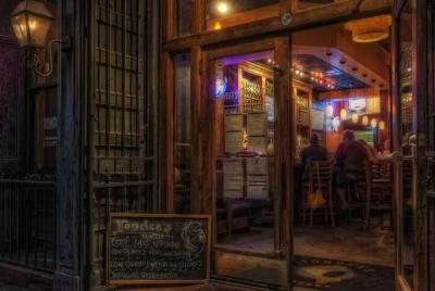 Savannah Haunted Pub Crawl Walking Tour Savannah Haunted Pub Crawl Walking Tour