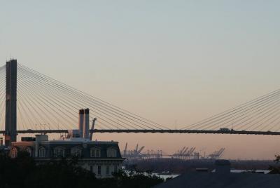 Savannah Bar Crawl by the Bridge Savannah Bar Crawl by the Bridge