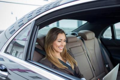 Transfer in Private Vehicle from Seattle Downtown to Tacoma Airpo Transfer in Private Vehicle from Seattle Downtown to Tacoma Airpo