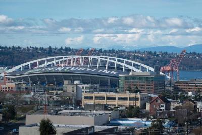 Departure Private Transfer: Seattle to Seattle Airport SEA in Luxury Van