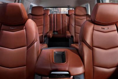 Departure Private Transfer: Seattle to Seattle Airport SEA in Luxury SUV