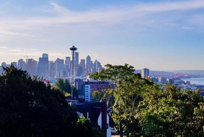 Seattle Private Half Day Tours with a Local, 100% Personalized ★★