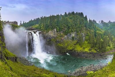 Private 5-hour City Tour of Seattle and Snoqualmie Falls with driver-guide