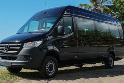 Private Transfer Seattle or Cruise Port to Seattle Airport SEA by Minibus or SUV