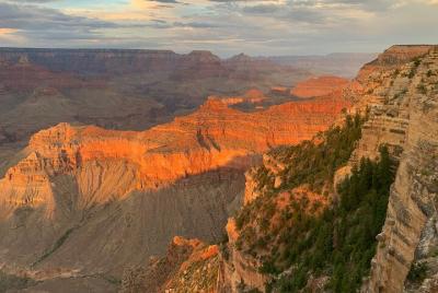 Private Grand Canyon Sunset Tour including El Tovar dinner Private Grand Canyon Sunset Tour including El Tovar dinner
