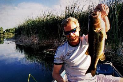 Half Day Private Guided Kayak Bass Fishing on The Verde River (single person) Half Day Private Guided Kayak Bass Fishing on The Verde River (single person)