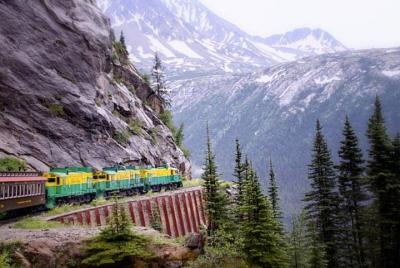 Skagway Shore Excursion: White Pass Summit Rail and Bus Tour