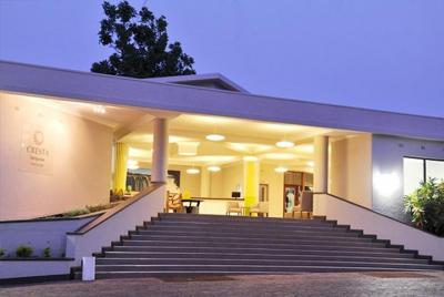 2 Days / 1 Night Cresta Sprayview Hotel Package 2 Days / 1 Night Cresta Sprayview Hotel Package