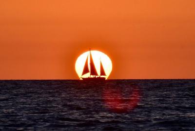 Suncoast Sailing Suncoast Sailing's Sunset Sailing Experience!