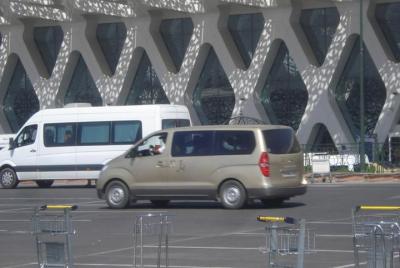One-Way Marrakech-Menara Private Airport Transfer
