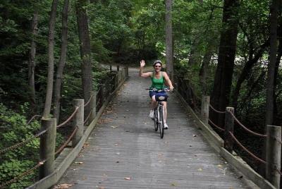 Visit Mount Vernon by Bike: Self-guided Ride with Optional Boat C