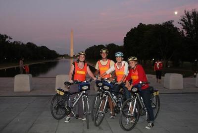 Washington DC Sites at Night Bike Tour Washington DC Sites at Night Bike Tour