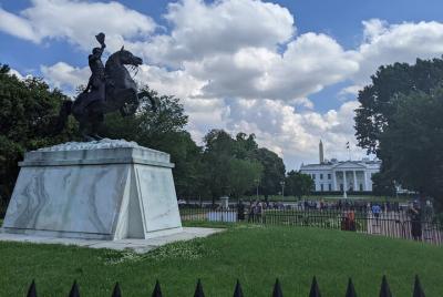 Residences of the Presidentses Walking Tour: Lafayette Square & F