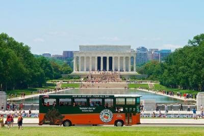 Washington DC Super Saver: Hop-on Hop-off Trolley + Monuments by 
