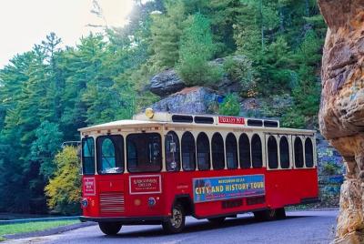 City and History Trolley Tour in Wisconsin Dells
