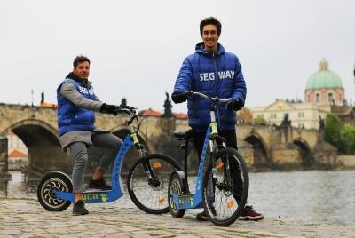 PRIVATE Live-Guided 2 Hours e-Scooter (e-Bike) Tour of Prague 